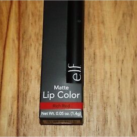 NWT E.L.F. MATTE LIP COLOR IN "RICH RED" TONE #82466 WITH SHARPENER ELF COS - Picture 3 of 6